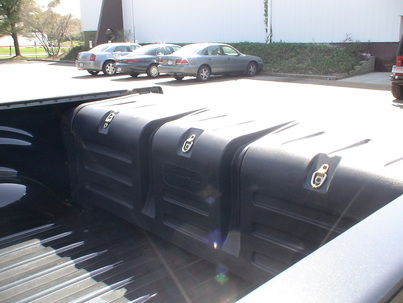 Improved rear visibility truck bed box